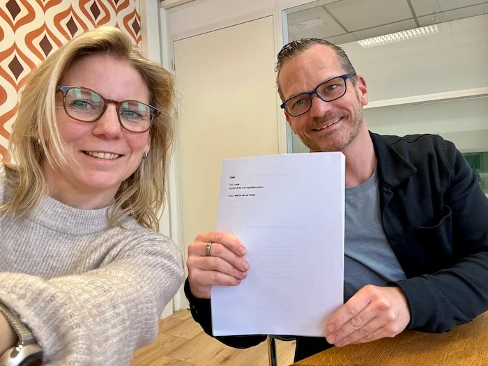 Marleen met Martijn van de Polder koffietafelboek Luwte manuscript